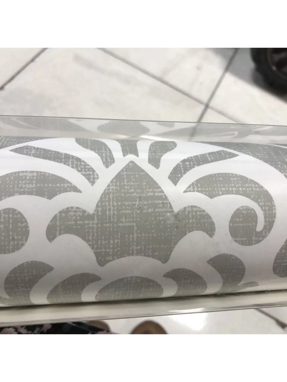 NUWALLPAPER Grey Nouveau Damask Peel And Stick Wallpaper Roll 20.5”x18ft